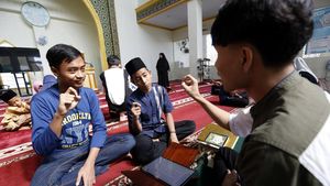 Sekolah Ramadan Inklusif di Gorontalo, Peserta Tuli Belajar Al Quran Isyarat