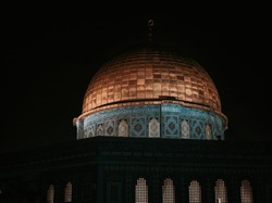 33 Ucapan Selamat Memperingati Nuzulul Quran 2026 dan Pantunnya