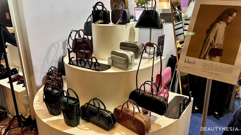 Bank Mandiri memperkuat komitmennya untuk mendukung pertumbuhan industri kreatif nasional dengan menggelar Livin' Fest Heritage Raya 2026.