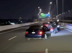 Viral Konvoi Mobil Atraksi Zig-zag di Tol Becakayu, Kini Dicari Polisi