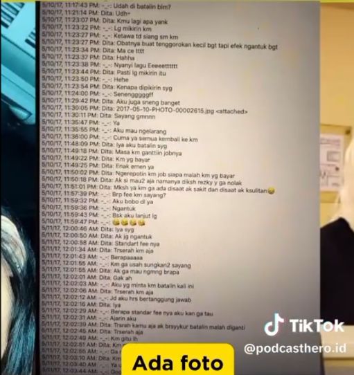 bukti chat aditya triantoro dengan wanita D