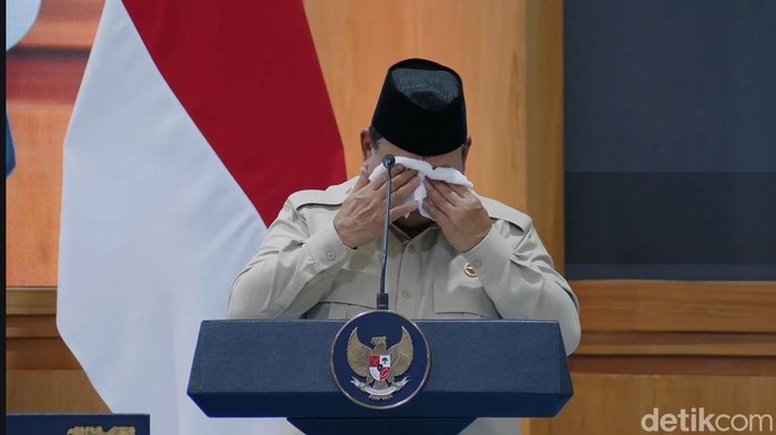 Prabowo Tangis Saat Apresiasi Baznas Menyalurkan Bantuan ke Palestina