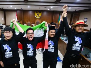 Delpedro-Admin Gejayan Memanggil Divonis Bebas Kasus Demo Ricuh Agustus 2025