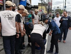 Tim Maung Pemkot Depok Amankan Pria ODGJ yang Pecahkan Kaca Mobil Warga