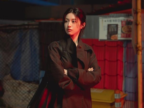 First Look Go Youn Jung di Drakor We Are All Trying Here