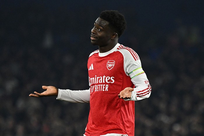 BRIGHTON, ENGLAND - MARCH 04: Bukayo Saka of Arsenal celebrates after scoring during the Premier League match between Brighton & Hove Albion and Arsenal at Amex Stadium on March 04, 2026 in Brighton, England. (Photo by Mike Hewitt/Getty Images)