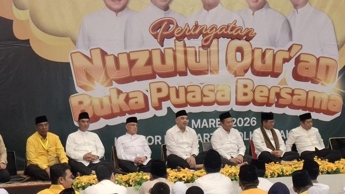 Pramono Anung Buka Puasa di Kantor Golkar DKI Jakarta
