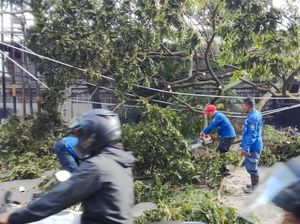 Puluhan Rumah dan Pesantren di KBB Rusak Diterjang Puting Beliung