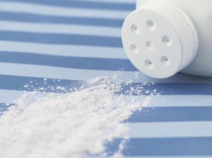 Pakai Bedak di Badan Kembali Viral, Body Care Jadul yang Bikin Wangi Seharian