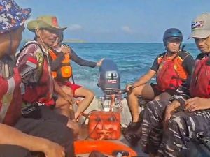 Kapal Nelayan Terbalik Dihantam Gelombang di Perairan Kaliantan, 1 ABK Hilang