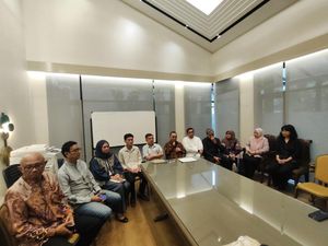 Video: JK Bertemu Sudirman Said hingga Ketua BEM UGM, Bahas Apa?