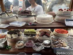 Viral di Andara! Lapak Mille Crepes Rp15 Ribu Diantre Sebelum Buka
