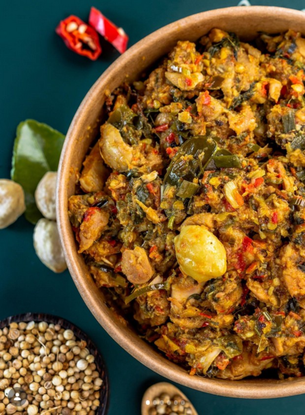 Ayam woku/Foto: instagram.com/jktfoodbang Ayam woku hidangan tanpa santan untuk lebaran