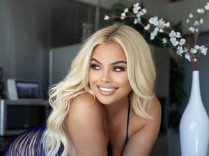 Nasib Model Playboy dari Hidup Glamour Hingga Jadi Gelandangan