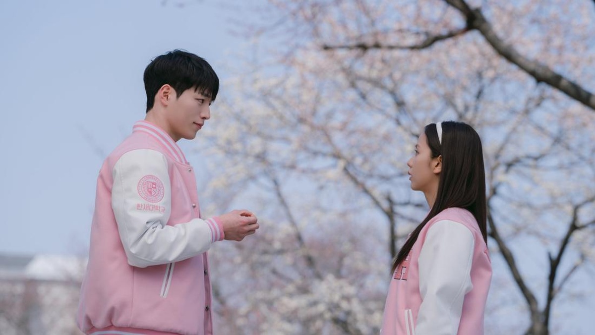 Rumor Kasmaran Jisoo BLACKPINK dan Seo Kang Joon Soroti Cincin Kembar