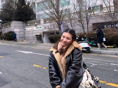 Massiseo! Shalom Razade Kulineran Seru Selama di Korea Selatan