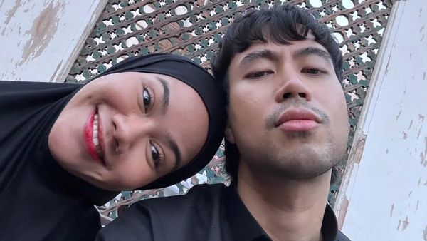 Yura Yunita Terbang dari Madinah, Tepati Janji Ketemu Vidi Aldiano Hari Ini