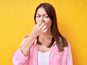 Rajin Gosok Gigi Kok Tetap Bau Mulut? Awas, Bisa Jadi GERD