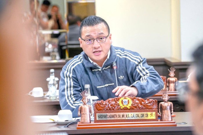 Empat Tewas akibat Longsor TPST Bantargebang