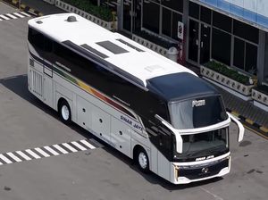 Bus Sinar Jaya Paling Kalcer Meluncur dari Garasi New Armada