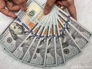 Rupiah Balik Tekan Dolar AS ke Rp 16.878
