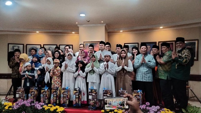 DPRD Surabaya Selenggarakan Buka Puasa Bersama Anak Yatim