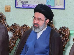 Iran Resmi Tunjuk Mojtaba Khamenei Jadi Pemimpin Tertinggi
