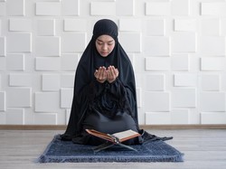 Itikaf 10 Malam Terakhir Ramadhan, Simak Niat dan Tata Caranya