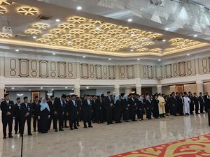 Gubsu Bobby Lantik 11 Pejabat Eselon II, Berikut Daftarnya