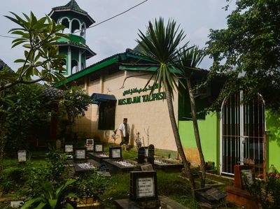 Potret Masjid Tertua Tangerang Berdiri Sejak 1576