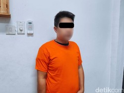 Ngeri! Pria Cabul Diam-diam Merekam Wanita di Toilet Bandara Ngurah Rai