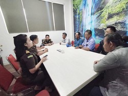 Warga Damarsi Datangi Kejari Sidoarjo, Pertanyakan Perkembangan Kasus TKD