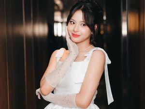 Penampilan Zee Asadel Bak Balerina