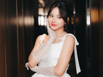 Penampilan Zee Asadel Bak Balerina