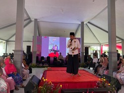 Bupati Fawait Siapkan Beasiswa Jalur Khusus untuk Anak Kader Posyandu