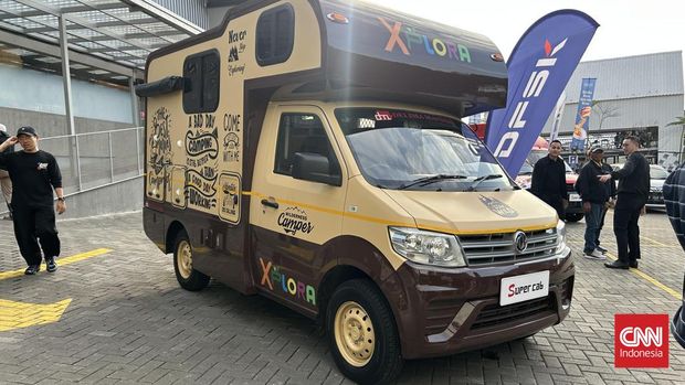 Salah satu modifikasi dari perusahaan karoseri untuk DFSK Super Cab.