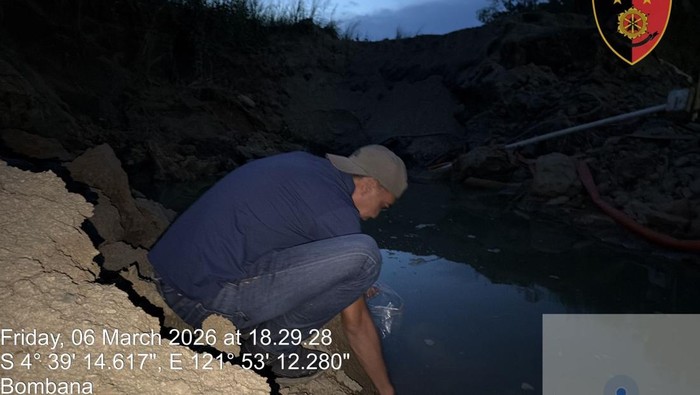 Bareskrim Bongkar Tambang Emas Ilegal di Sultra, Disita 20 Ton Antimoni