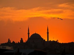 Jadwal Buka Puasa Hari Ini 10 Maret 2026 di Kudus dan Sekitarnya