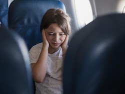 Sering Lemas dan Kembung Saat Naik Pesawat? Ini Penyebabnya