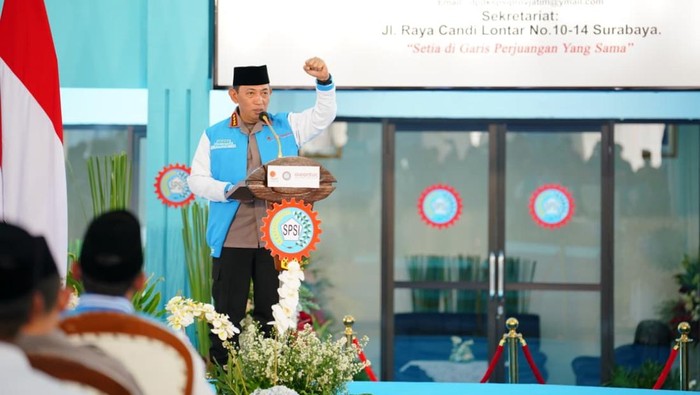 Kapolri Jenderal Sigit Panggil Buruh Jawa Timur Dukung Kebijakan Presiden di Tengah Konflik Timur Tengah