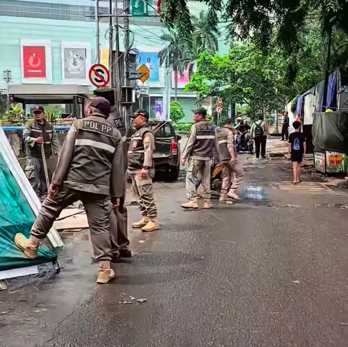 Parkir Liar di Kebon Kacang Diatasi Usai Video Viral