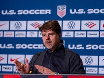 Bantah Balik ke Tottenham, Pochettino Fokus Latih AS