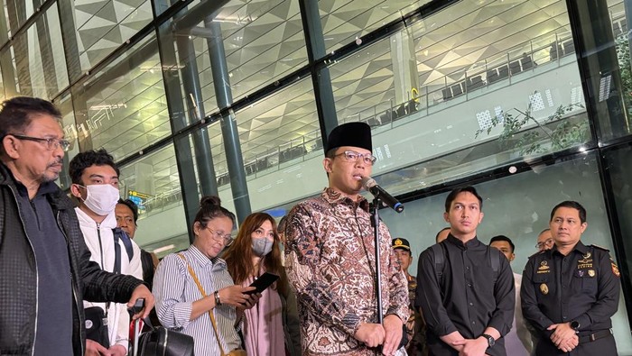 22 WNI Pulang dari Iran di Bandara Soekarno-Hatta