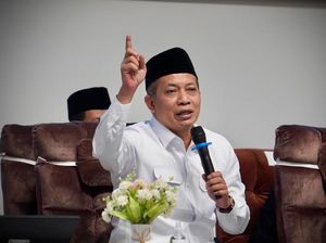 Menkop Ferry Apresiasi Bisnis Koperasi Pondok Pesantren