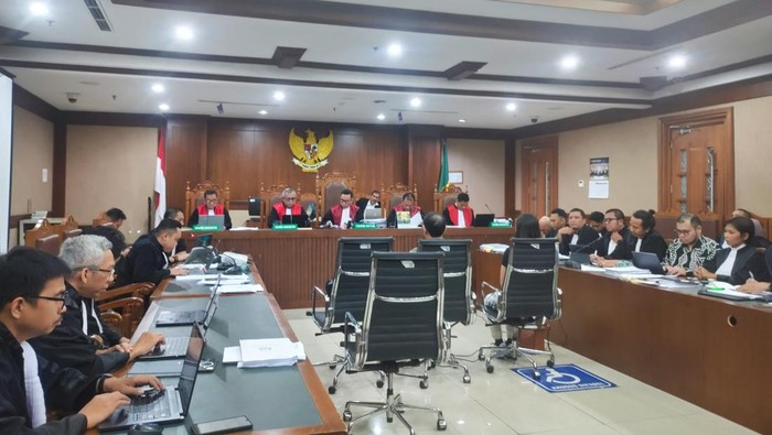 Hakim Tanyakan Panggilan 'Mas Menteri' ke Nadiem Anwar Makarim