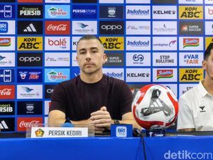 Persik Tumbang 0-3 dari Persib, Marcos Reina: Dua Penalti Menghancurkan Kami