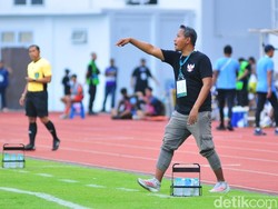 Andri Ramawi Mau PSIS Bangkit: Tim Ini Tak Seharusnya di Bawah