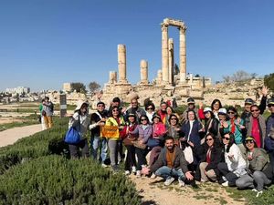 Kisah Warga Surabaya Terjebak Konflik Timur Tengah Saat Ziarah ke Israel