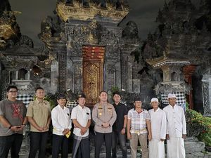 Nyepi Berpotensi Bareng Takbiran, Kapolres Gresik Silaturahmi ke Pura