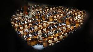 Ratusan Anggota DPR Hadiri Paripurna Pembukaan Masa Sidang 2025-2026